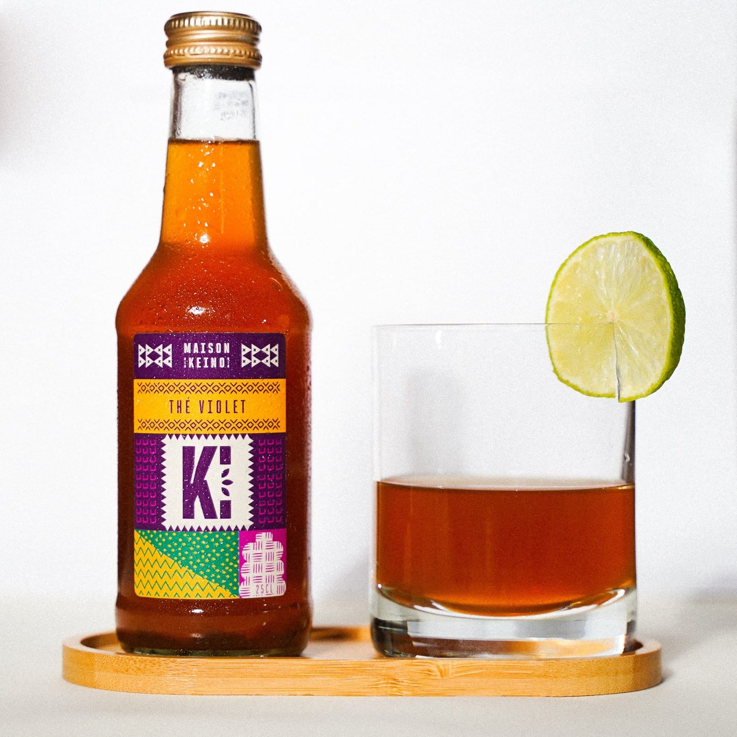 Thé violet glacé